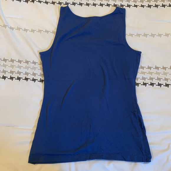 Blue tank top - Picture 2 of 2